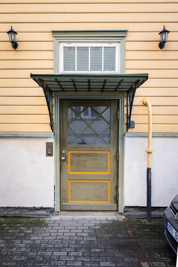 R43 Apartment Tallin Exterior foto